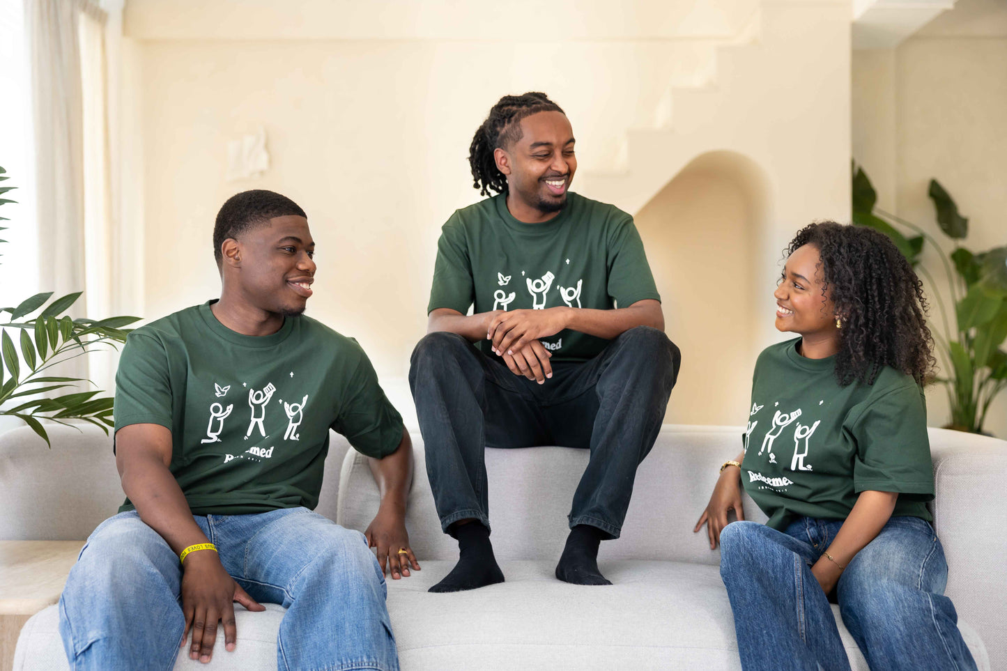 REDEEMED TEE FOREST GREEN